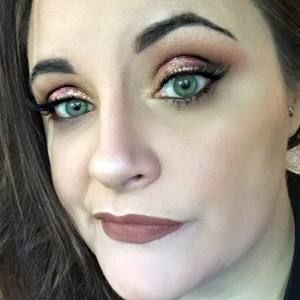 Meet your Posher, Cris